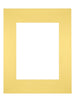 Passe Partout 24x30cm Carton Jaune Bord Droit De Face | Yourdecoration.fr