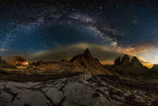 Wizard+Genius Galaxy Dolomites Papier Peint Intissé 384x260cm 8 bandes | Yourdecoration.fr